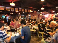 大堂-鲜入围煮花胶鸡海鲜火锅