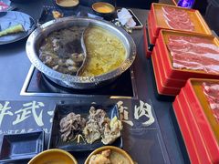 -牛武士寿喜烧·和牛火锅自助(全球首店)