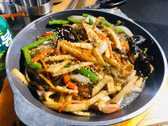 炒杂菜-姜虎东白丁烤肉(恒隆广场店)