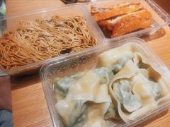 -潘国仙耳光馄饨(黄家阙路店)