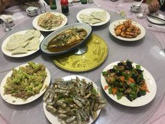 -宾朋海鲜特色美食餐厅·纯手工鲅鱼水饺(兴海路店)