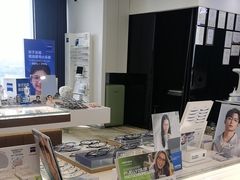 -三目眼镜·蔡司视觉合作店(青浦宝龙店)