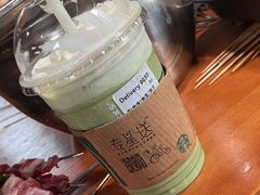 -星巴克(成都市中海右岸环宇坊店)