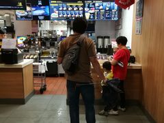 -麦当劳(中山八路店)