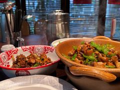 -二厨·吊桥小院·脆皮烧鸡公·本地农家菜(沿江西路店)