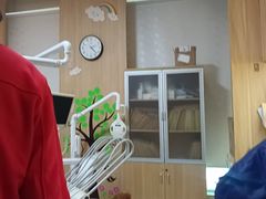 -上海仁爱医院口腔科 · 种植