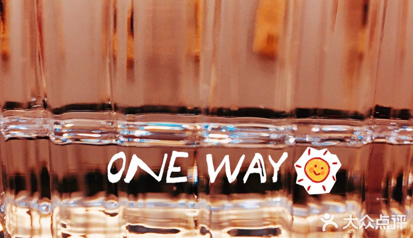 绿色复古风的咖啡小店