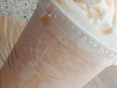 樂岛桃桃冰-瑞幸咖啡(未来国际大厦店)