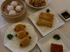 金枕头榴莲酥-利苑酒家(华熙国际店)