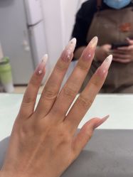 -美画轻奢美甲美睫