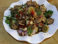 -二孃鸡爪爪(东郊记忆店)
