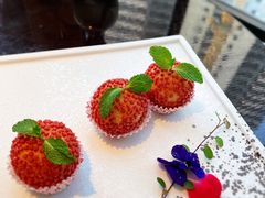 -江上荟·创意中国菜(绿地缤纷城店)