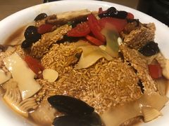 锅巴肉片-卞氏菜根香(青羊万达店)