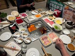 -海底捞火锅(让胡路万达店)