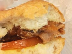 豬扒包-兰芳园(中环老店)