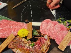 -山川小町·极番烧肉(新地假日广场店)
