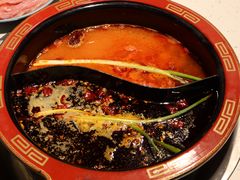 -钢管厂五区小郡肝串串香(奥克斯广场锦城万达店)