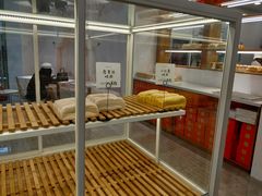 面包甜点陈列柜-薇小姐Bakery