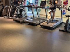 -MR.COOL健身工作室(浦江城市生活广场店)