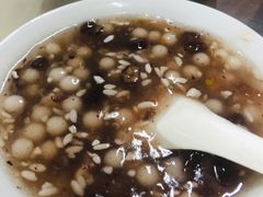 -芳婆糕团店(王府大街店)