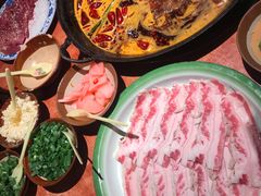 -周小明火锅(黑金冠社区店)