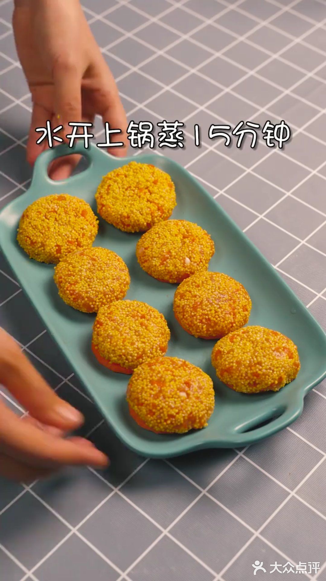 低脂菜谱-小米鸡胸肉饼