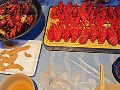 -肥肥虾庄·金牌油焖大虾(杨园滨江时代walk店)