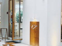 -Line 咖啡(石厦花园店)