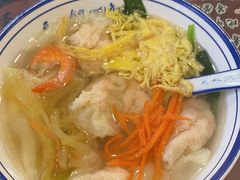 -长人馄饨铺(解放街店)