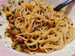 豌豆杂酱面-遇见小面(凯德广场店)