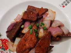 -聚春园自助餐厅(东街口店)