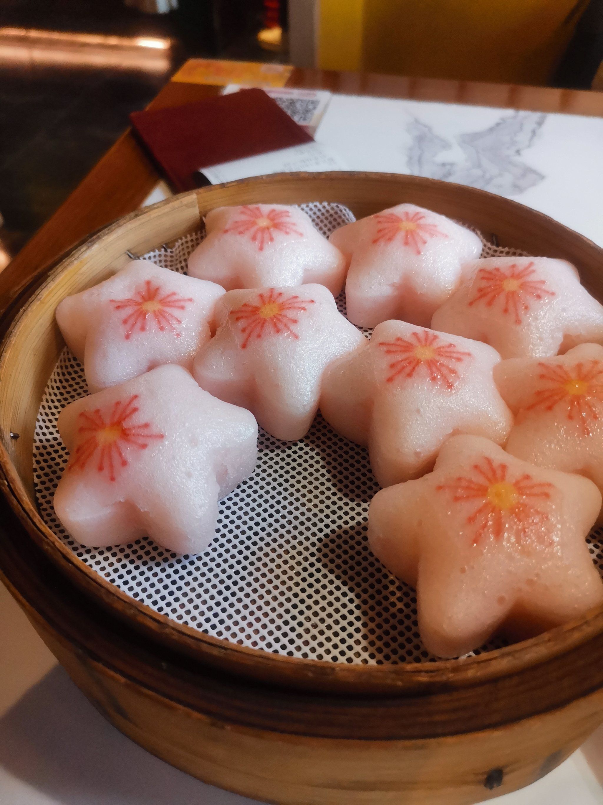 来品尝这属于春天的点心