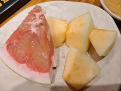 -老牌坊云南鱼豆花火锅(爱建店)