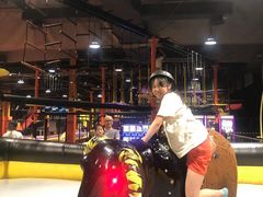 -Tenker Club弹刻极限主题公园 · 蹦床 · 团建 · 生日派对(大关店)