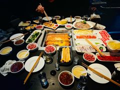 -海底捞火锅智慧餐厅(中骏世界城店)