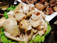 -菌海森林·非遗野生菌火锅(西山区滇池路摩根道店)