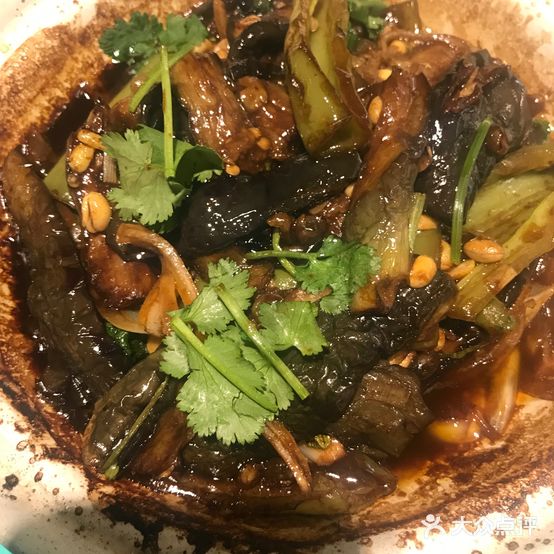 泰合居砂锅酒馆