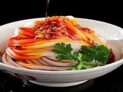 -钰园秦镇米皮(长安西路三兴园店)