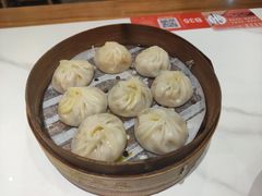 -馋三尺蟹粉小笼(人民广场店)