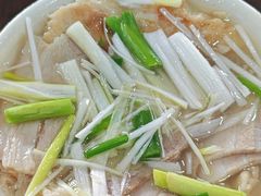 -金卯白肉罩火烧