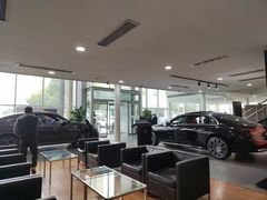 -上海德星奔驰(江杨南路店)