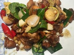 柠檬香叶鸡-云海肴·汽锅鸡·云南菜(天津国金汇店)