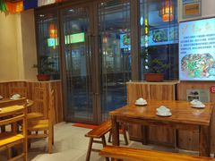 -乡土特色.冷锅鱼.牦牛肉汤锅