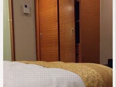 -无锡鼎尚皇冠酒店