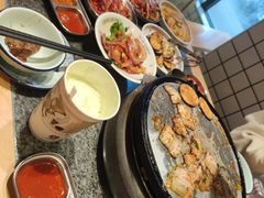 -酒拾烤肉(复地星光天地店)