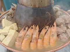 -一口猪海鲜浑锅·东北家常菜