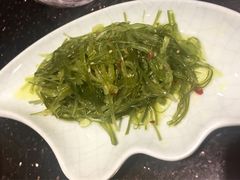 沙拉海藻-猪啊牛呀羊啊铜盘烤肉(正大广场店)