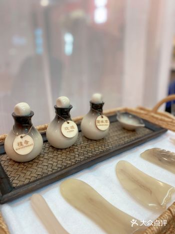 疲惫打工人求拯救 近期被工作失眠折磨到双目无神的我