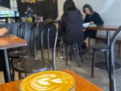 大堂-black rainbow coffee