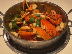 -七欣天香辣蟹火锅(闵行浦江欢乐颂店)